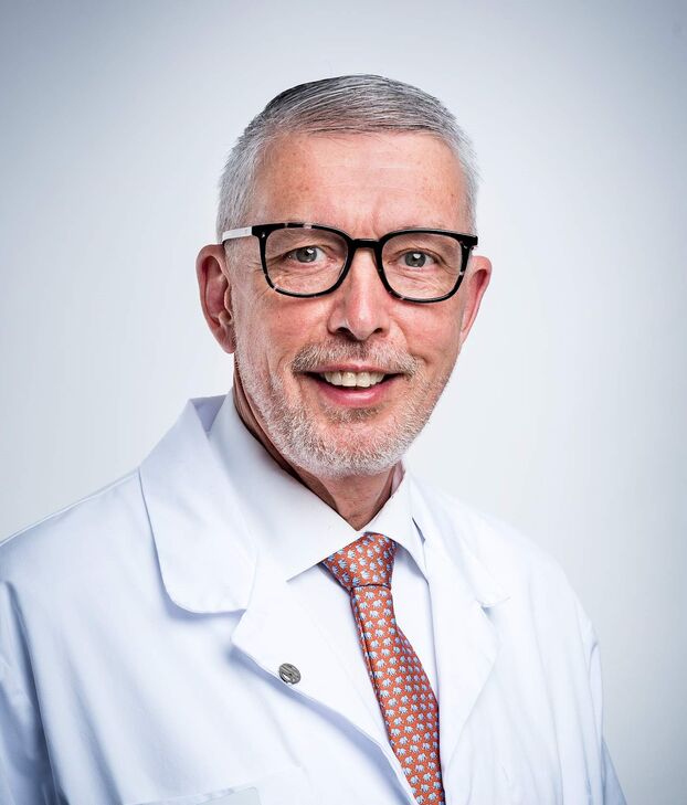 Medico Ortopedico Martin Eggleston